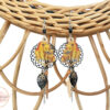 Boucles d'oreilles lions dreamcatcher attrape-rêves dans les tons noir blanc jaune orange or rose par Odacassie