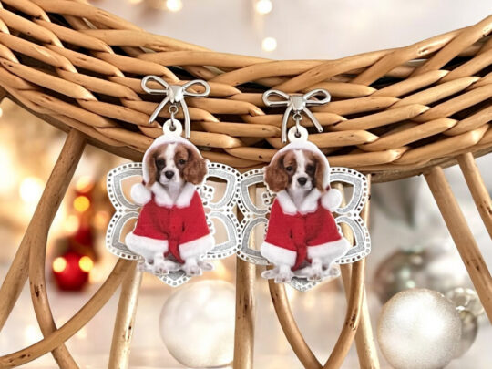 Puces d'oreilles chiens Cavaliers King Charles nœuds estampes rosaces laiton acier inoxydable résine par Odacassie